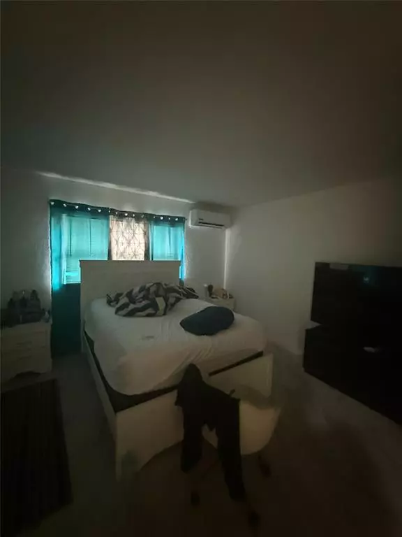 Miramar, FL 33023,6315 SW 32nd St