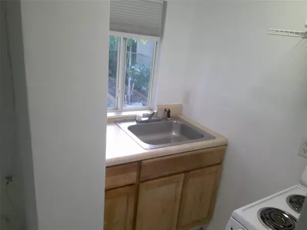 Miramar, FL 33023,7400 Panama St