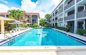 Pompano Beach, FL 33060,601 Pine Dr #207