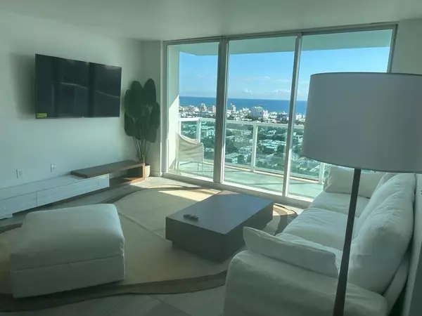 Miami Beach, FL 33139,650 West Ave #2808
