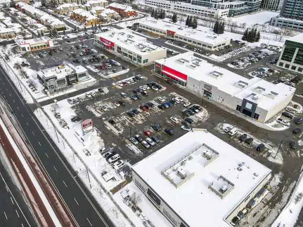 Richmond Hill, ON L4B 4P6,51 Baffin CT #PH06