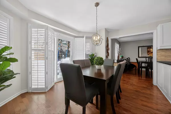 Barrie, ON L4N 7E9,25 Falling Brook DR