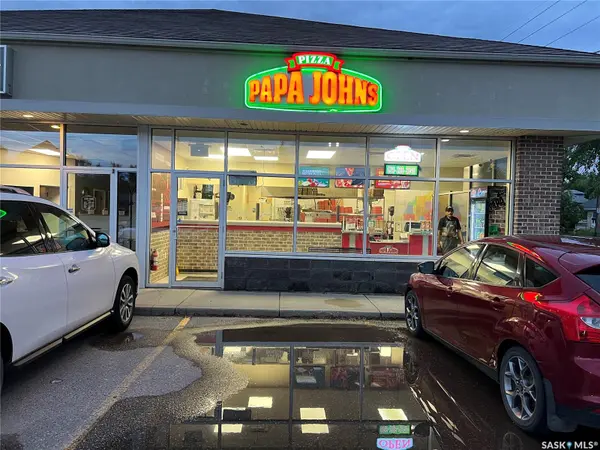 1418 Central AVENUE #1, Saskatoon, SK S7N 2H2