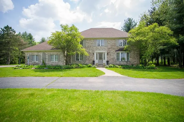 92 Highland DR, Brantford, ON N3T 5L7