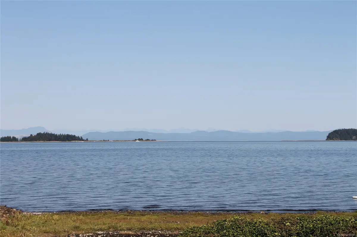 5000 Spence Rd, Courtenay, BC V9N 9S1