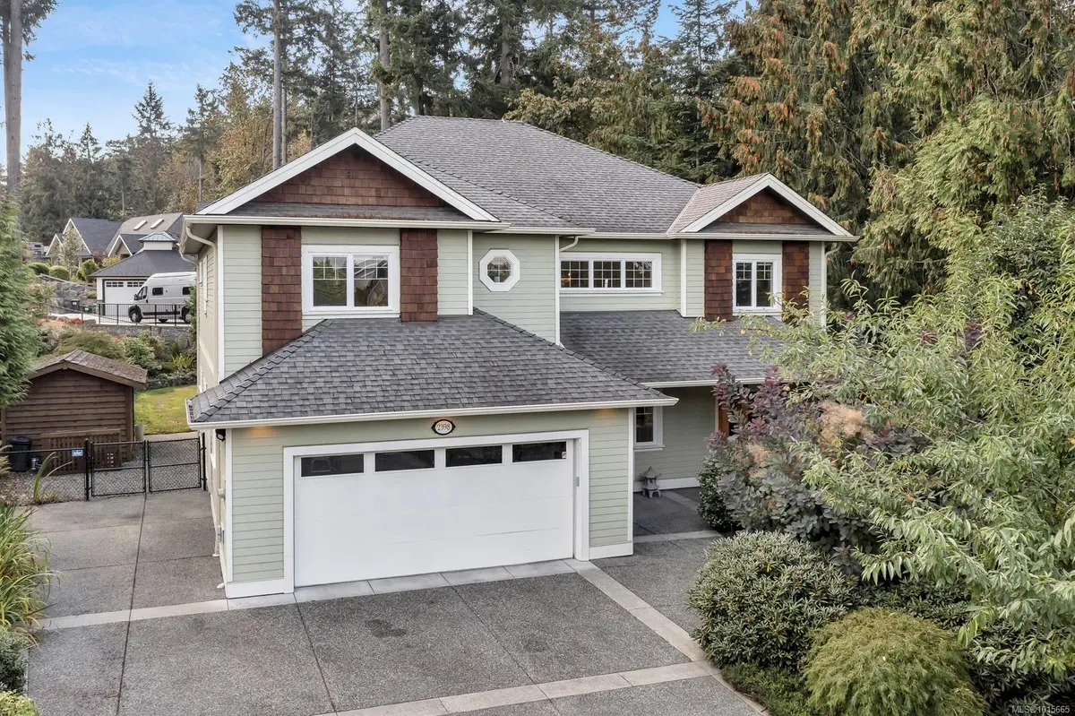 2398 Tanner Ridge Pl, Central Saanich, BC V8Z 7X6