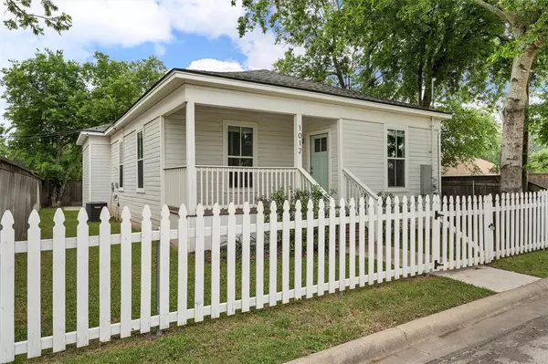 Waco, TX 76706,1012 Burnett Avenue