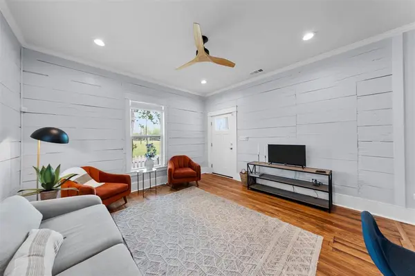 1012 Burnett Avenue, Waco, TX 76706