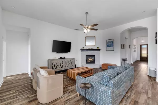 Argyle, TX 76226,820 Hawks Way