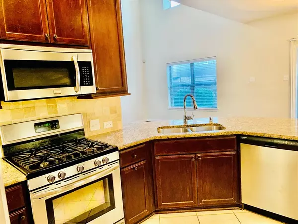 Plano, TX 75074,912 Brookville Court