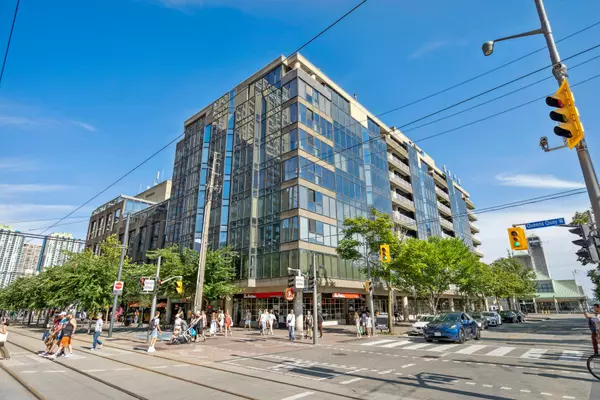 Toronto C01, ON M5J 2N6,251 Queens Quay W #504