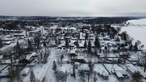 Georgina, ON L4P 2N1,195 Woodland AVE