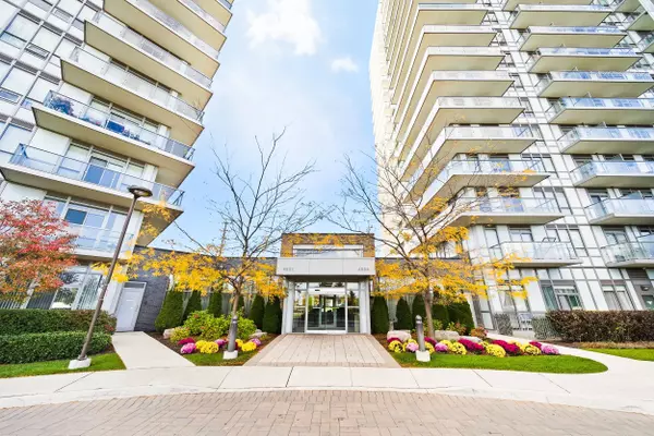 Mississauga, ON L5M 0Z1,4655 Glen Erin DR #706