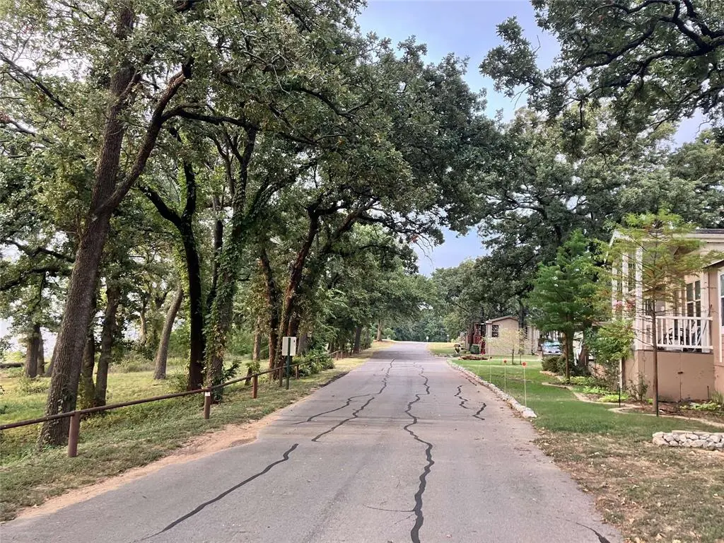 Denton, TX 76208,5200 Lake shore Lane #29