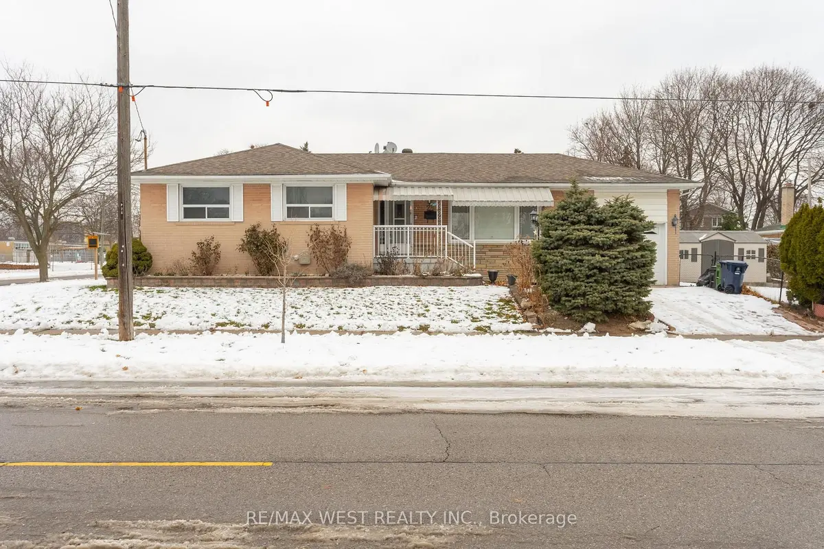 Toronto W09, ON M9R 1J5,28 Paragon RD #Main