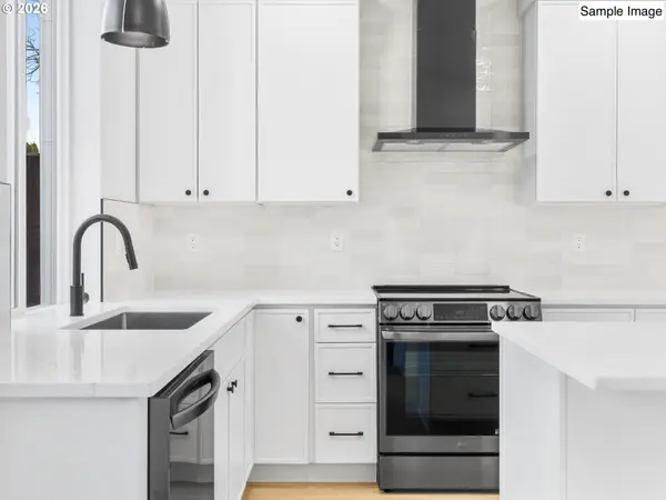 Portland, OR 97206,5941 SE 60th AVE