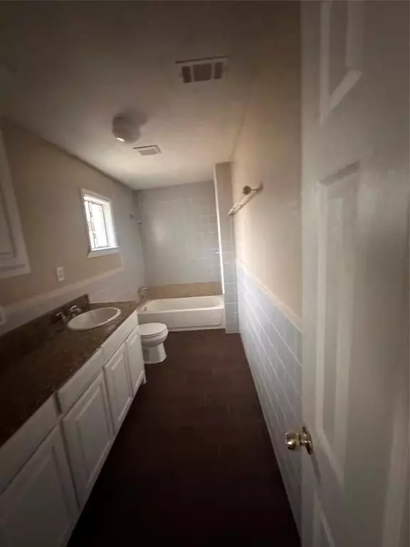 Mckinney, TX 75069,1208 Hall Street