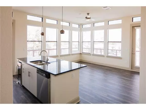 Fort Worth, TX 76107,2901 W 5th Street #311