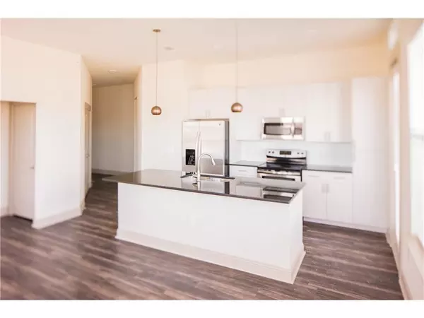 Fort Worth, TX 76107,2901 W 5th Street #311