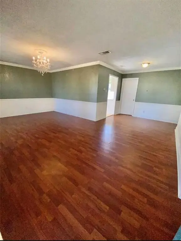 Arlington, TX 76014,2204 Foxcroft Lane