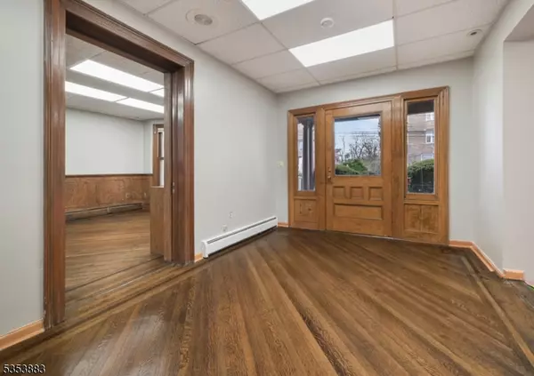 Bloomfield Twp., NJ 07003,295 Montgomery St