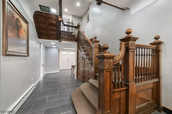 Bloomfield Twp., NJ 07003,295 Montgomery St