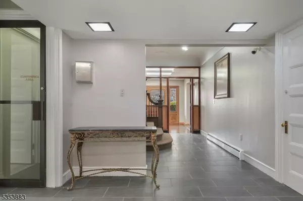 Bloomfield Twp., NJ 07003,295 Montgomery St