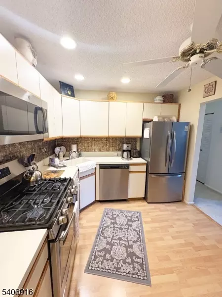 Lincoln Park Boro, NJ 07035,84 Robertson Way