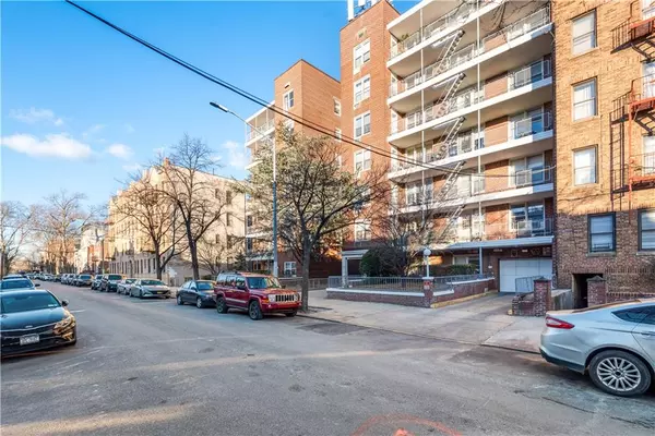 Brooklyn, NY 11223,2035 East 7th ST #3E