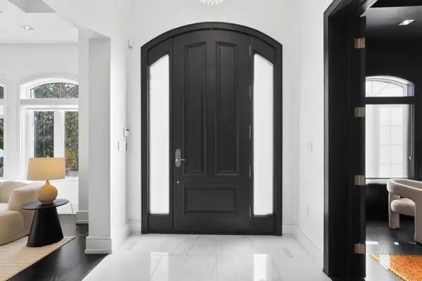 29 Junewood CRES, Toronto C12, ON M2L 2C3