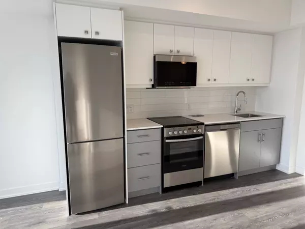 Toronto E06, ON M1N 0C7,2 Manderley DR #914