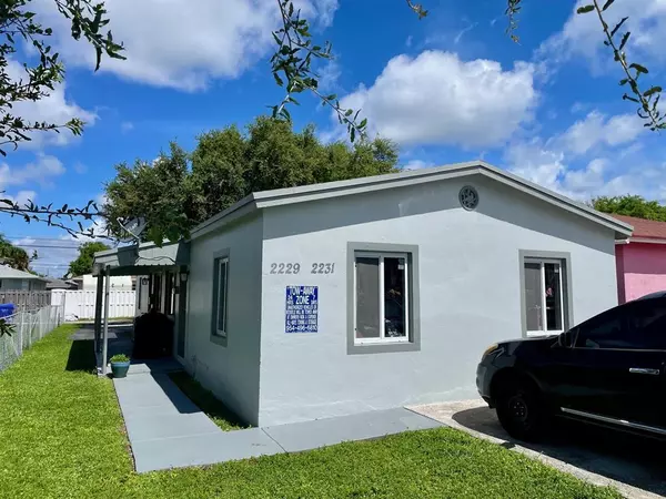 2229-31 Farragut St, Hollywood, FL 33020