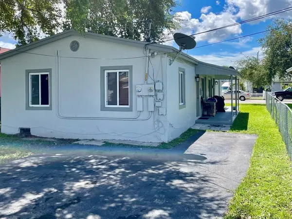 Hollywood, FL 33020,2229-31 Farragut St