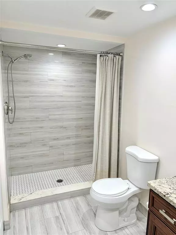 Fort Lauderdale, FL 33308,2701 N Ocean Blvd #17C