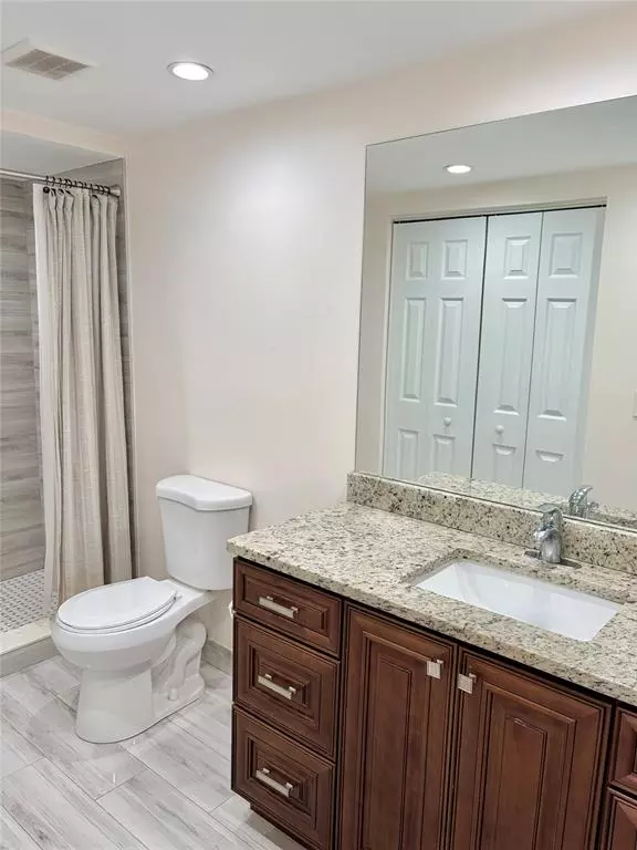 Fort Lauderdale, FL 33308,2701 N Ocean Blvd #17C