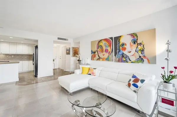 Fort Lauderdale, FL 33308,3800 Galt Ocean Dr #412