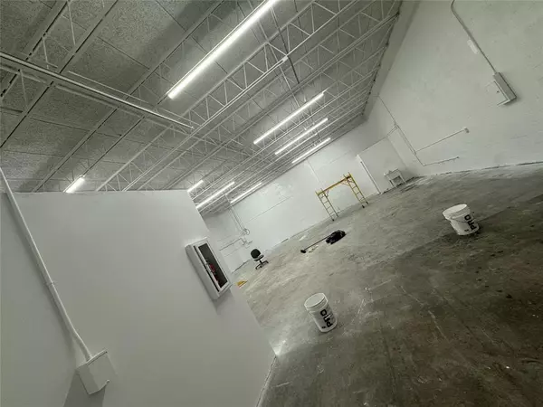 Oakland Park, FL 33334,4530 NE 6th Ave #4540