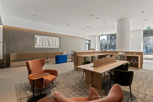 Mississauga, ON L5B 0P6,395 Square One DR #4706