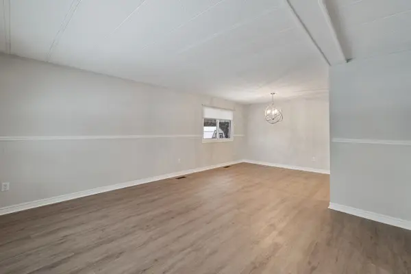 South Huron, ON N0M 1S3,12 Redford DR