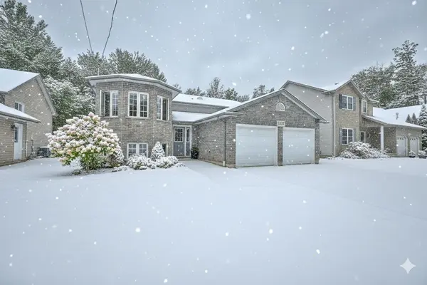 3257 Grove AVE, Fort Erie, ON L0S 1N0