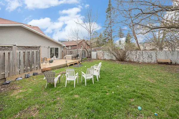 Mississippi Mills, ON K0A 1A0,113-115 Richey ST