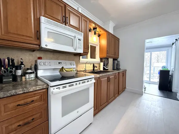 Cornwall, ON K6H 2M1,336 Fifth ST E