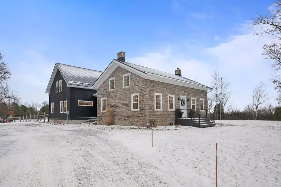 4701 4th Concession RD, Augusta, ON K0E 1T0