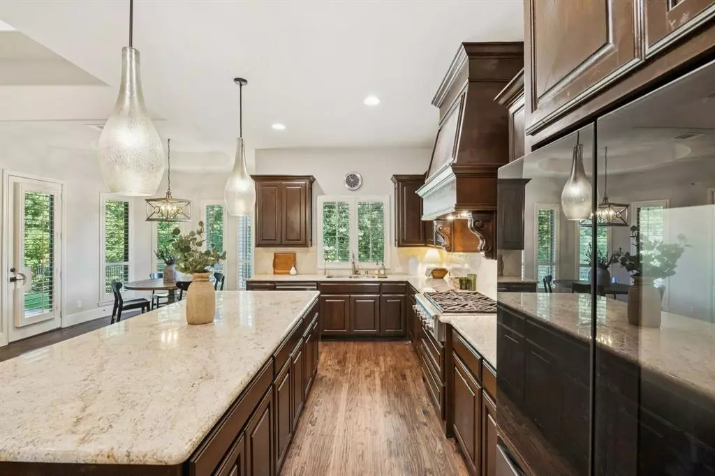 Highland Village, TX 75077,204 Chisholm Trail