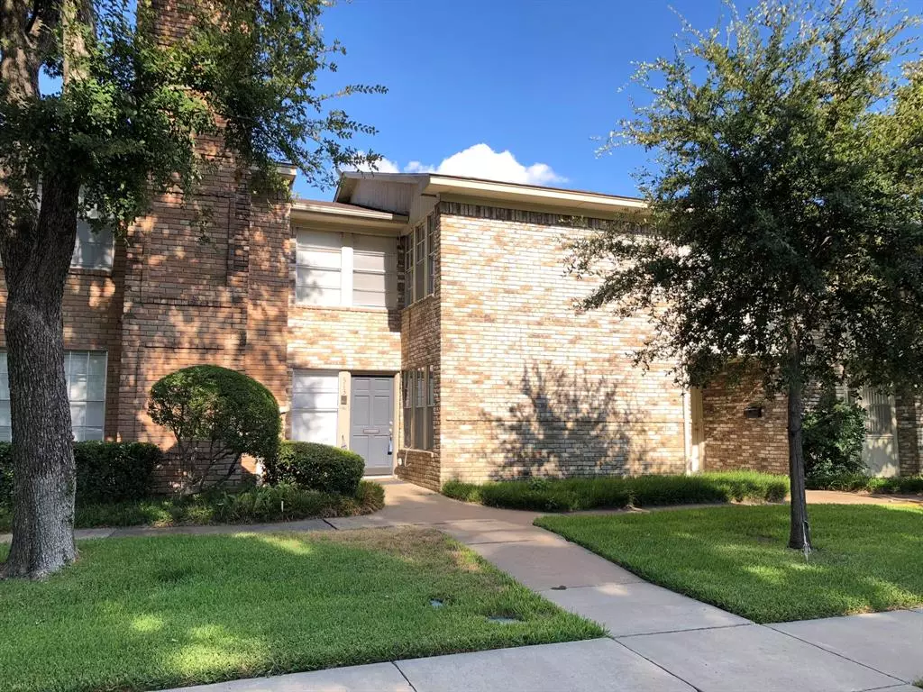 Richardson, TX 75081,513 Towne House Lane