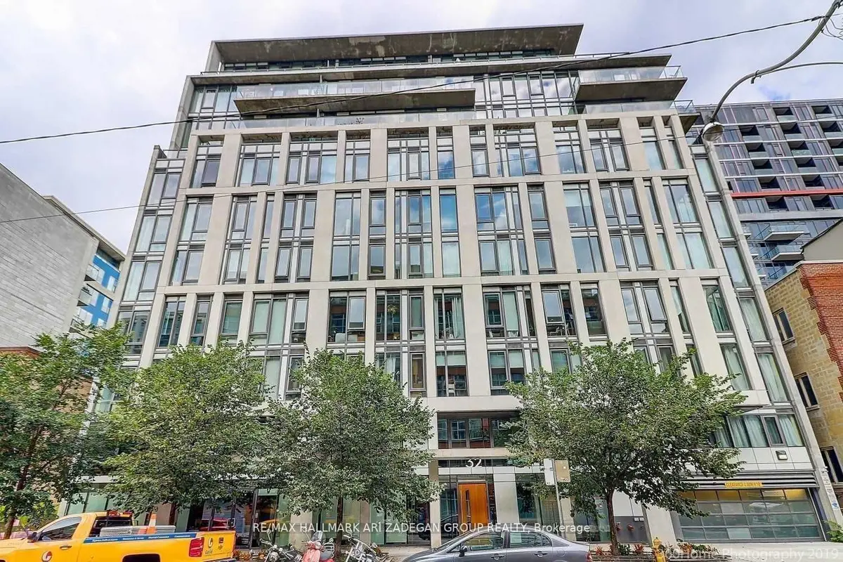 Toronto C01, ON M5V 1V1,32 Camden ST #601