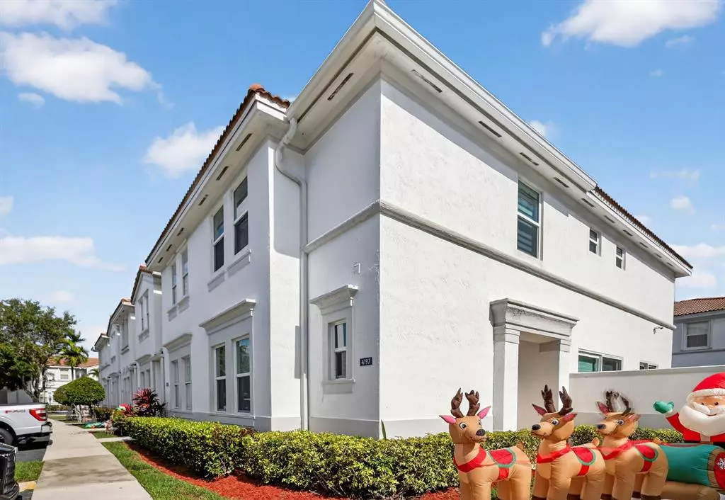 Hollywood, FL 33027,4197 SW 157th Ave #164