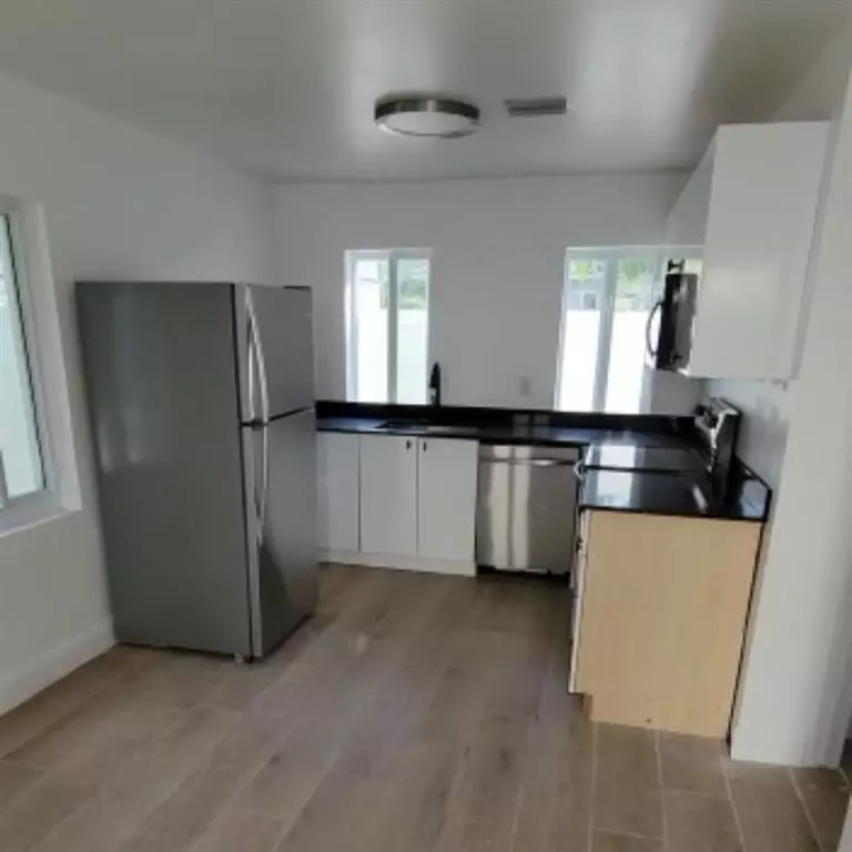 Miami, FL 33135,1744 SW 10th St #3