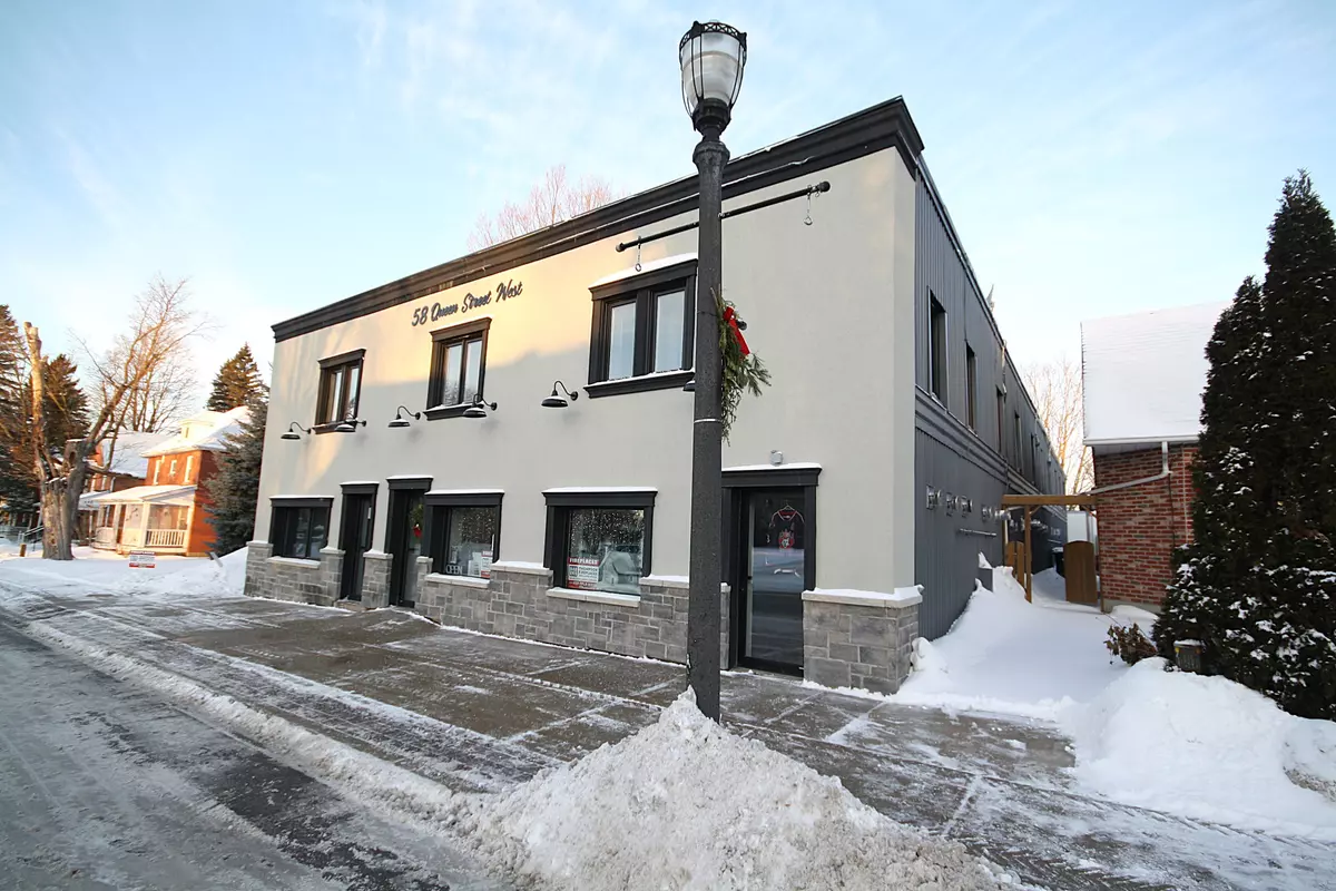 Springwater, ON L0L 1P0,58 Queen St ST W