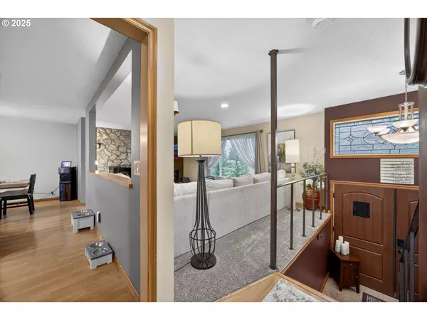 Molalla, OR 97038,30142 S MEADOWBROOK LN